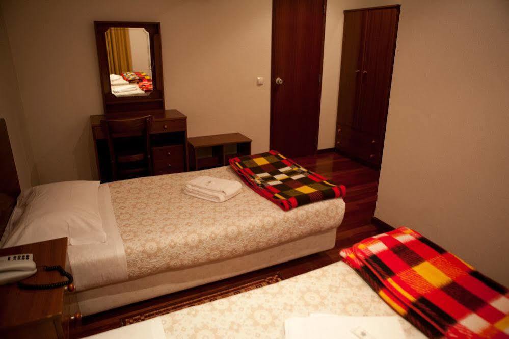 Hotel Portuense Lisboa Esterno foto
