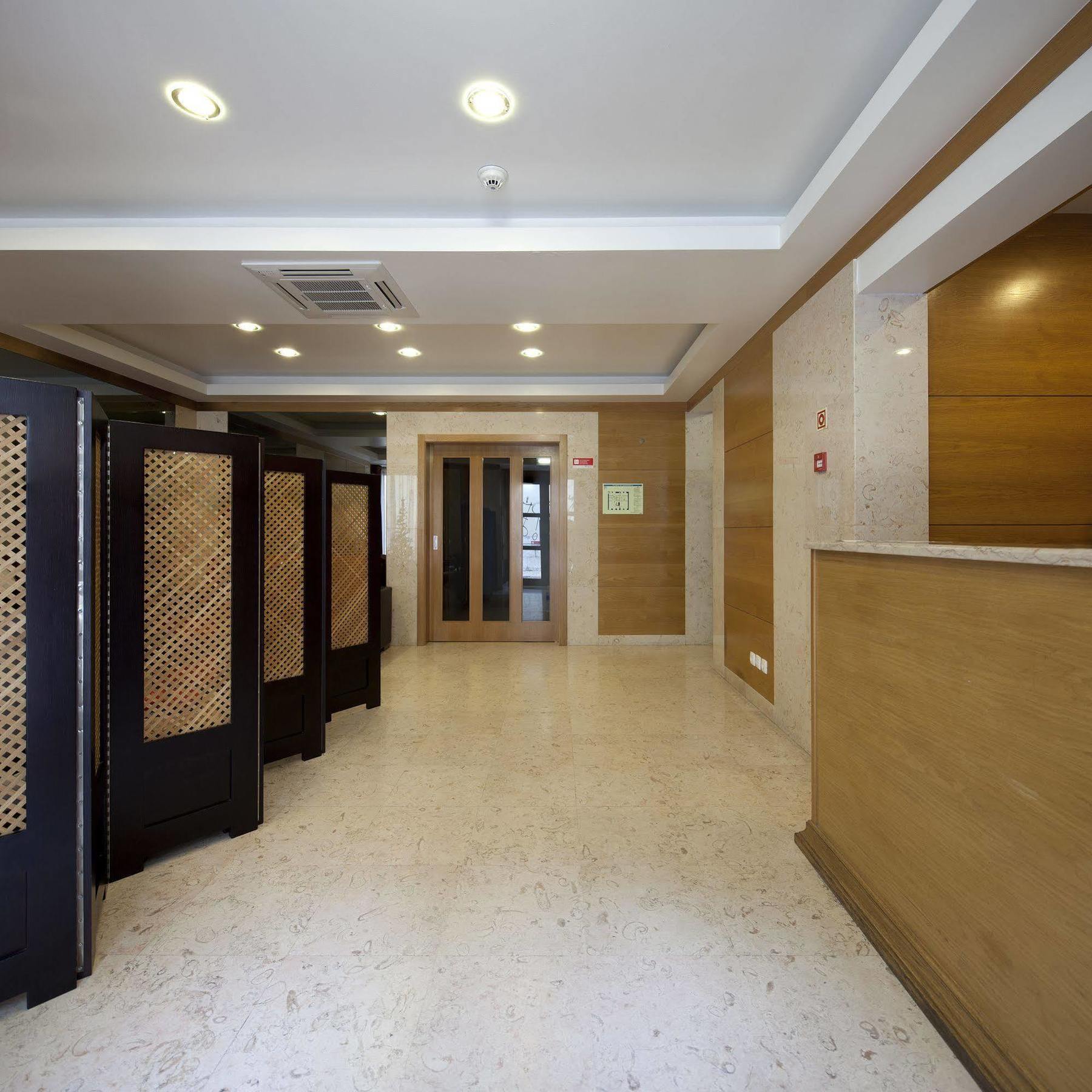 Hotel Portuense Lisboa Esterno foto
